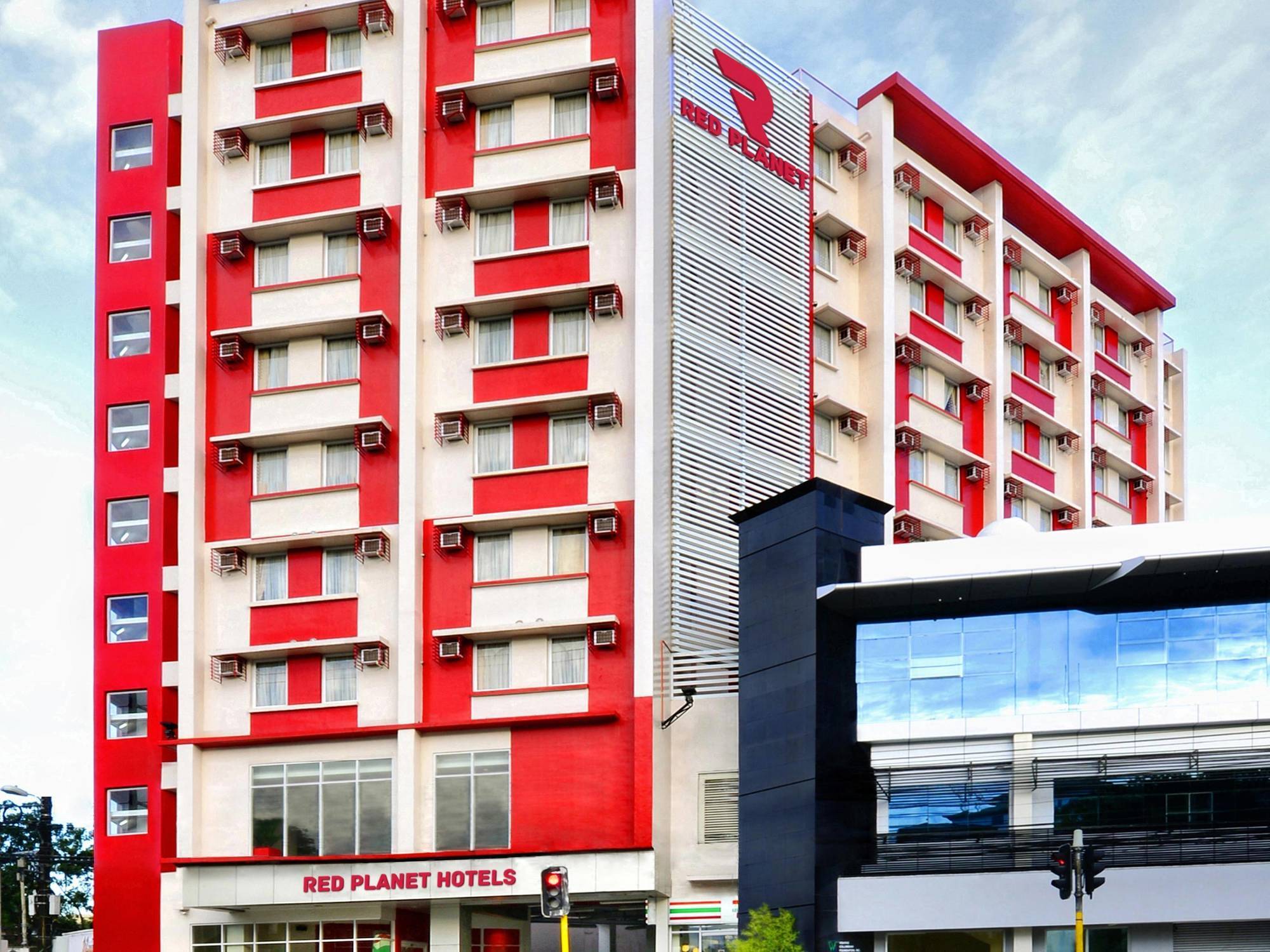 Hotel Red Planet Cebu Stadt Exterior foto